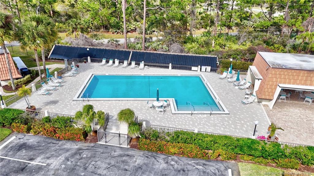 3100 SE Pruitt Road B101