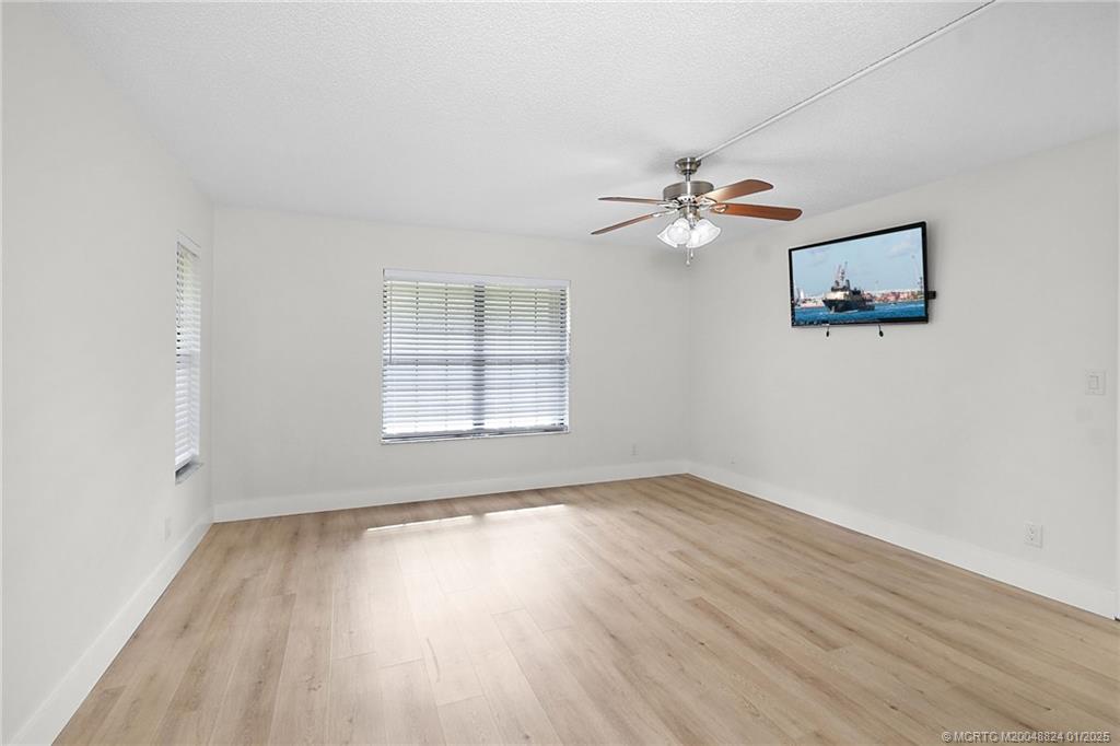 3100 SE Pruitt Road B101