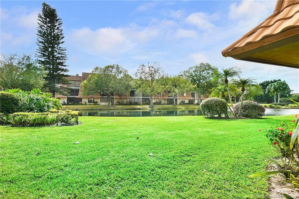 3100 SE Pruitt Road B101