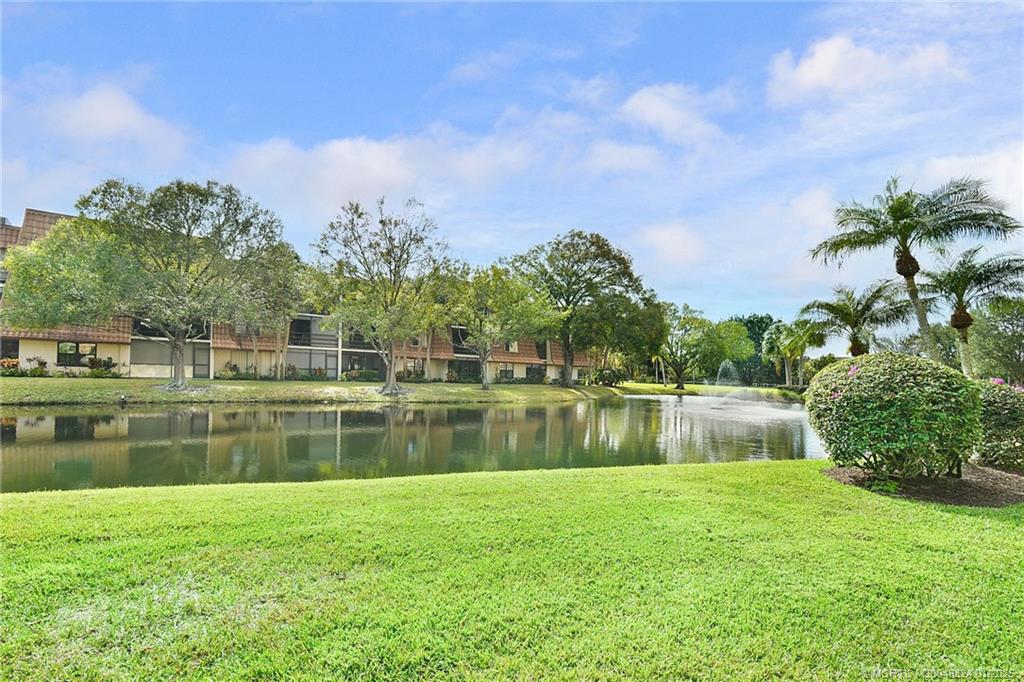 3100 SE Pruitt Road B101