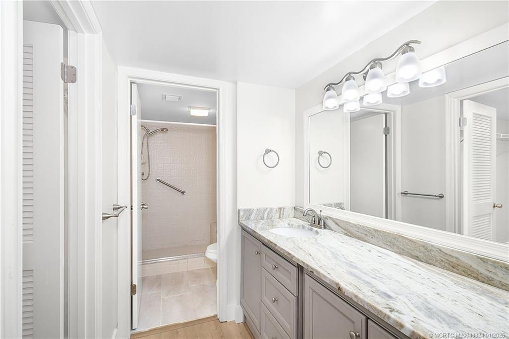 3100 SE Pruitt Road B101