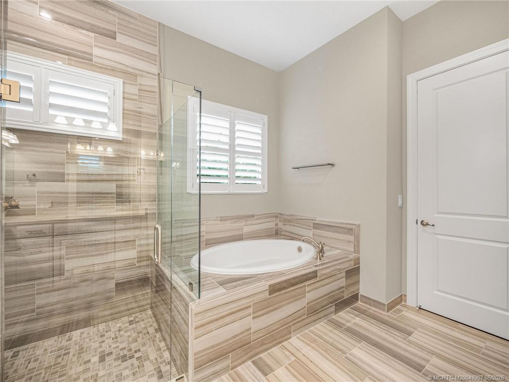 4853 SW Millbrook Lane