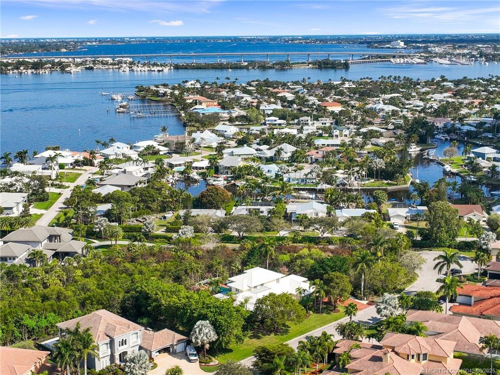 58 SW Palm Cove Drive