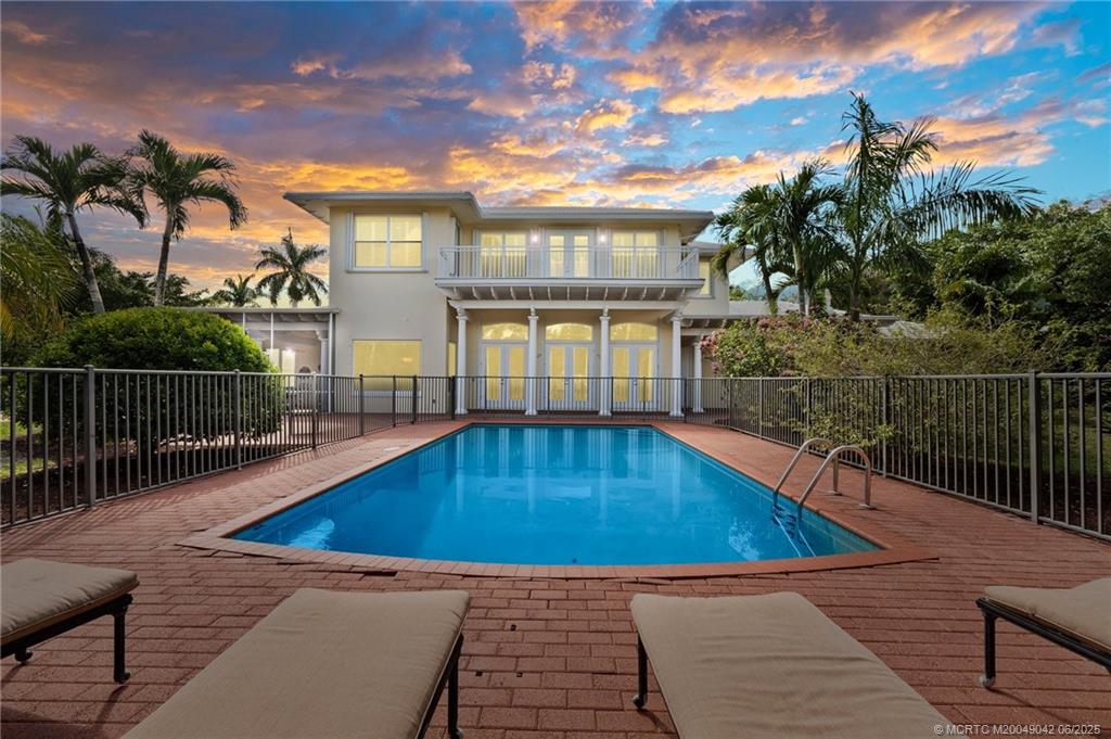 58 SW Palm Cove Drive