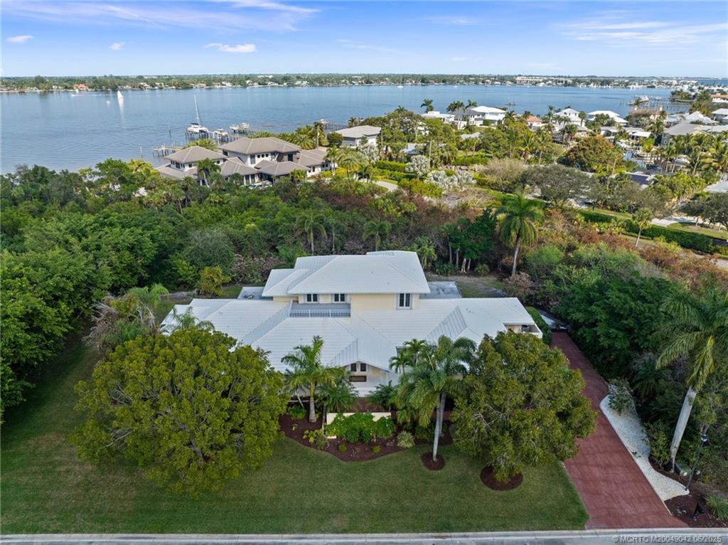 58 SW Palm Cove Drive