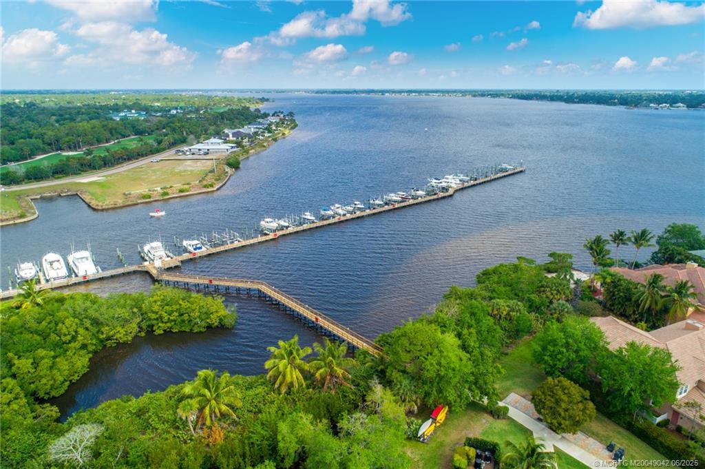 58 SW Palm Cove Drive