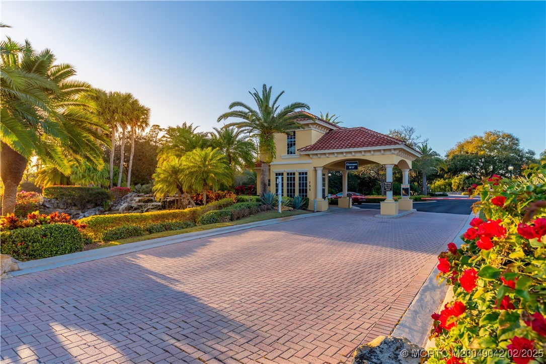 58 SW Palm Cove Drive