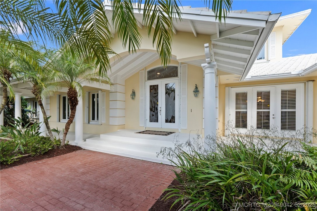 58 SW Palm Cove Drive