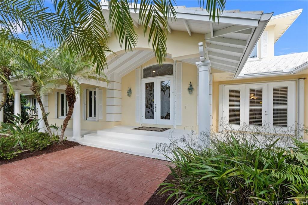 58 SW Palm Cove Drive