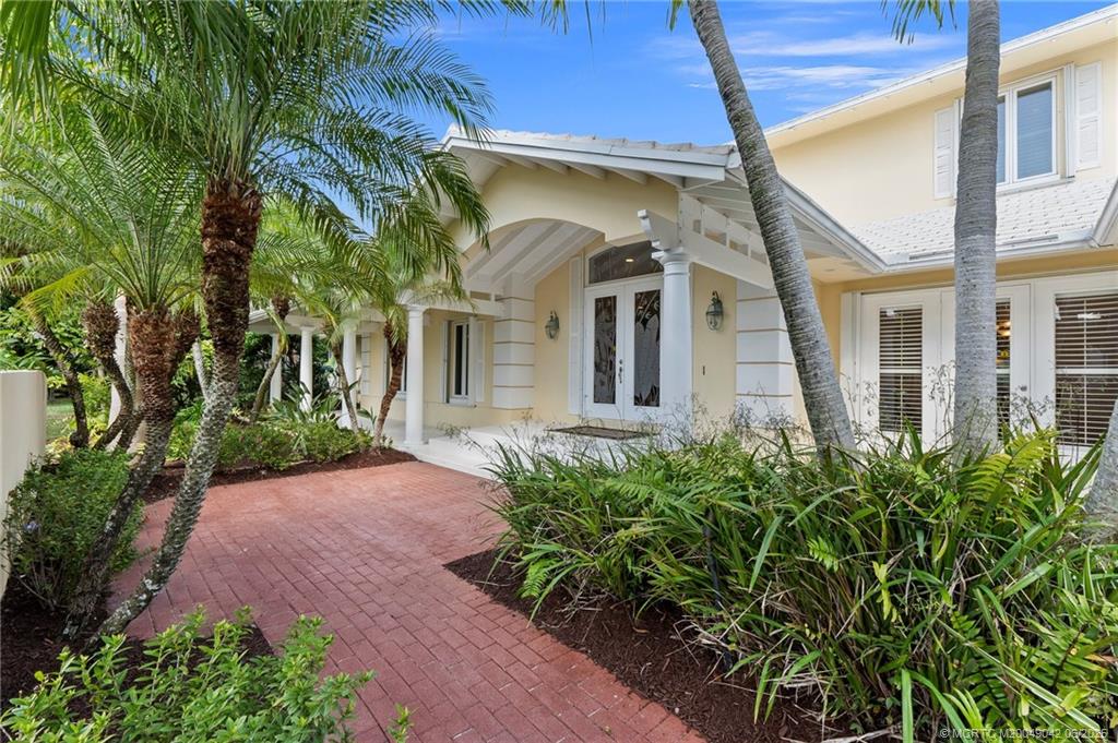 58 SW Palm Cove Drive