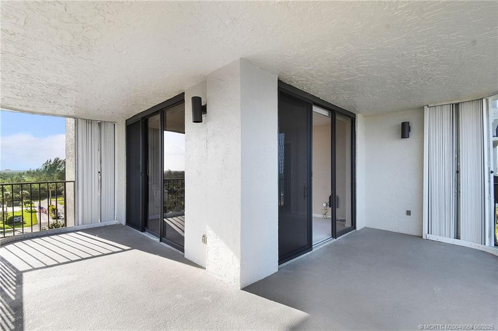 4250 N Highway A1a Highway 608