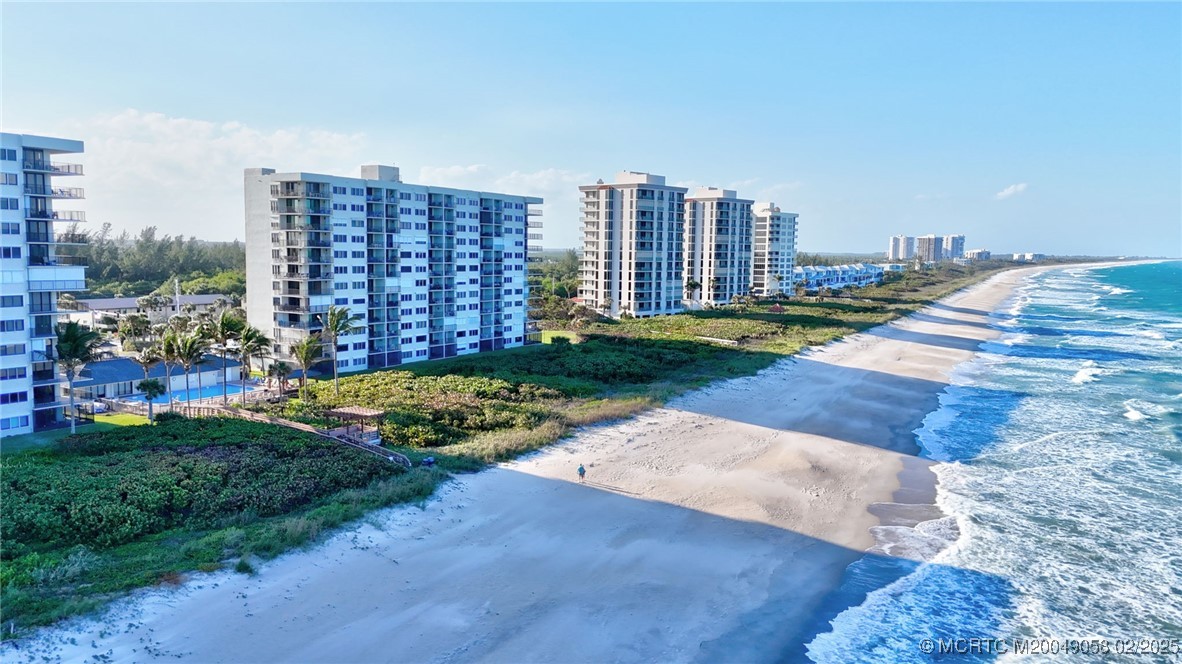 4250 N Highway A1a Highway 608