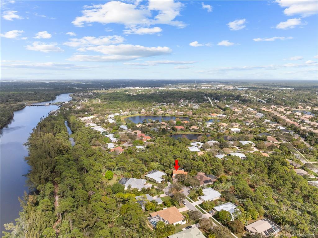 8783 SW Fishermans Wharf Drive