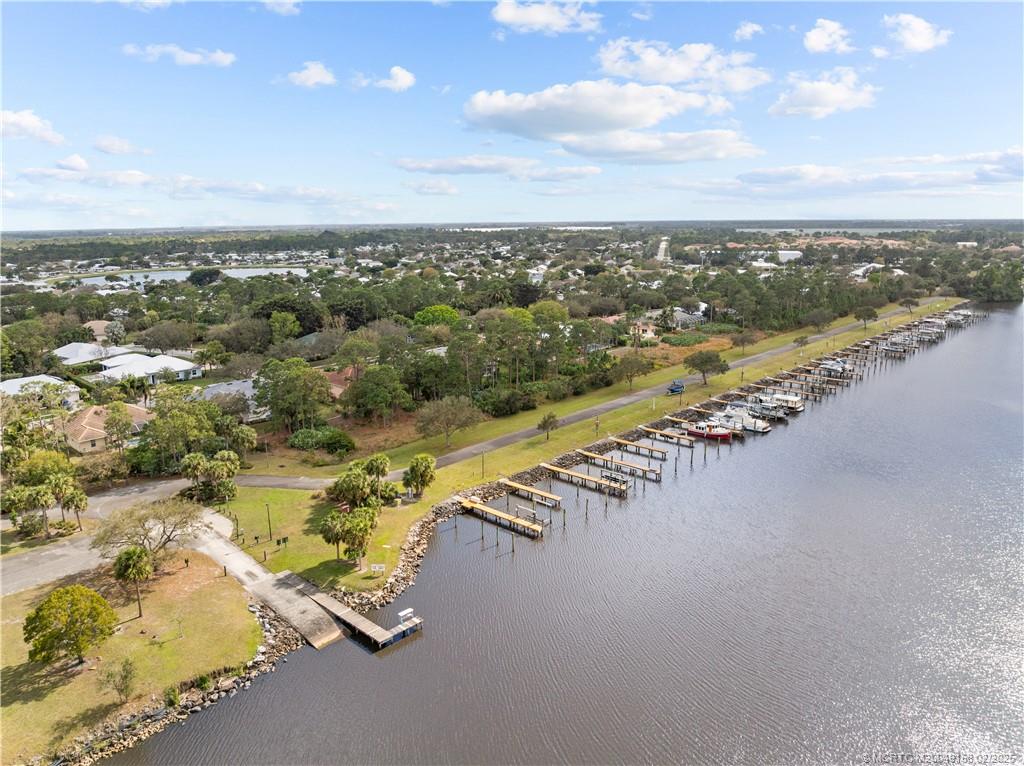 8783 SW Fishermans Wharf Drive