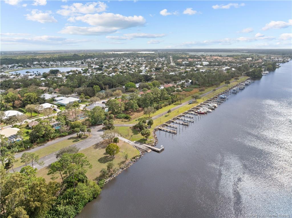 8783 SW Fishermans Wharf Drive