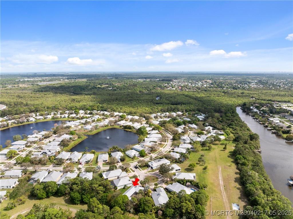 446 NE Little Mullet Ct