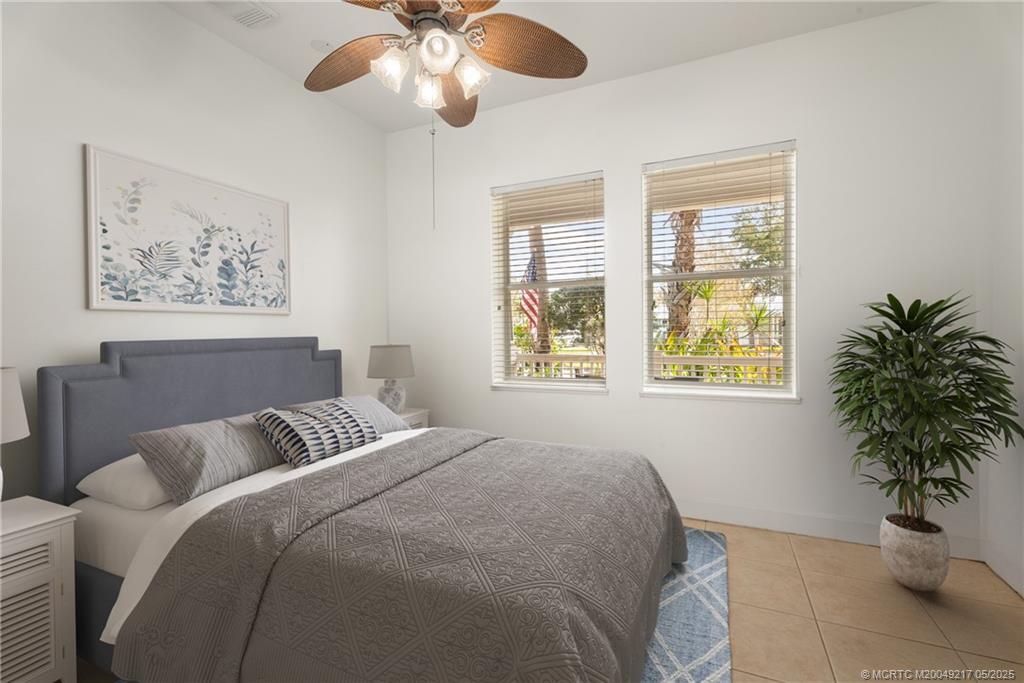 446 NE Little Mullet Ct