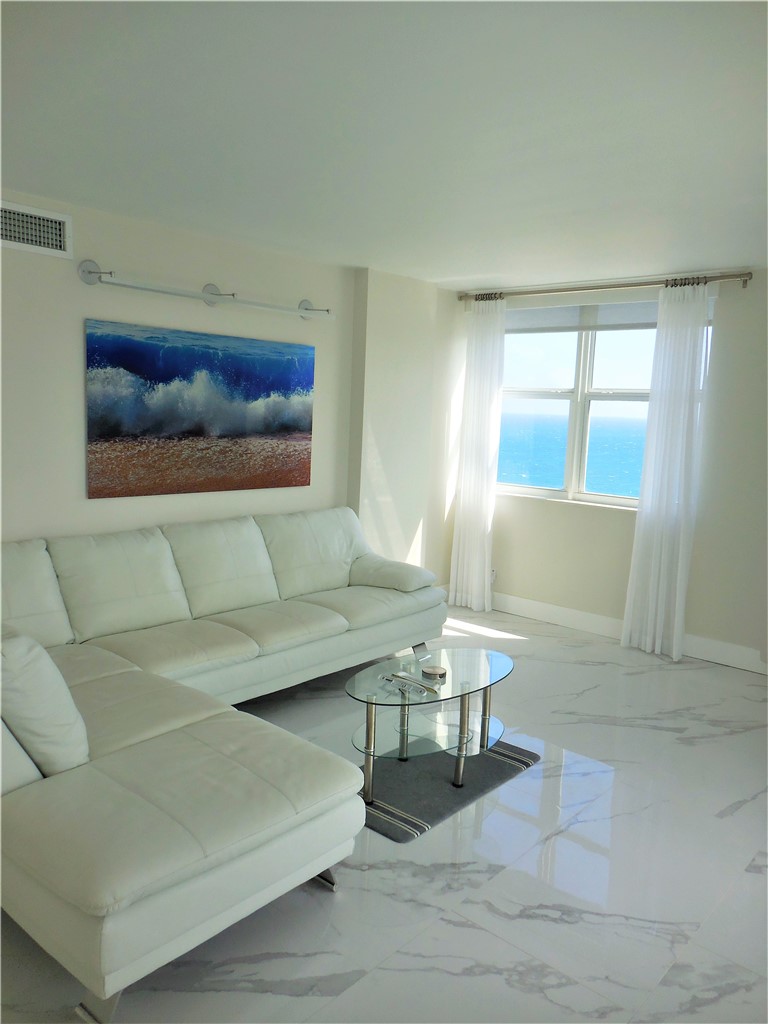 3442 NE Causeway Blvd 103