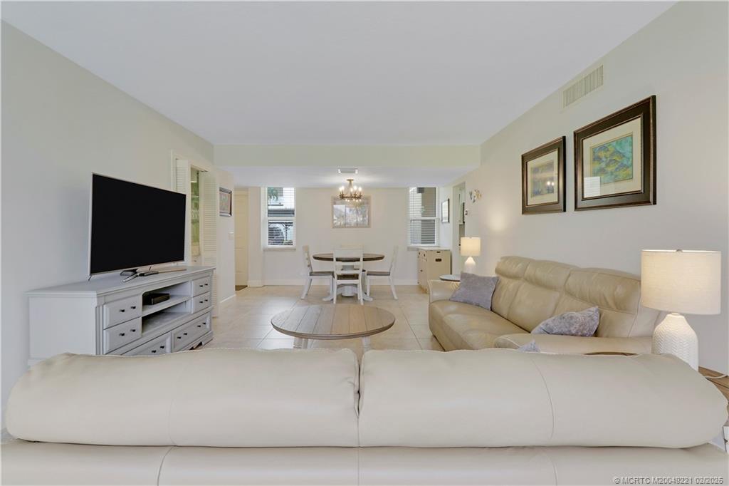 3442 NE Causeway Blvd 103