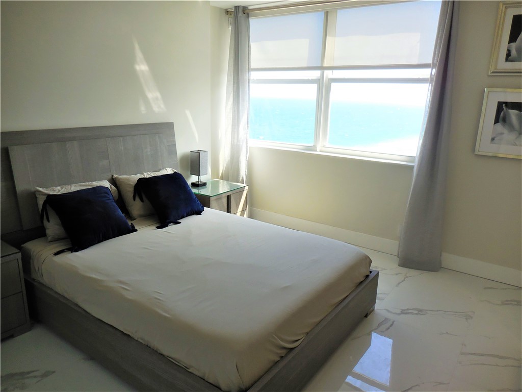 3442 NE Causeway Blvd 103
