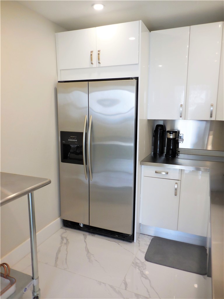 3442 NE Causeway Blvd 103