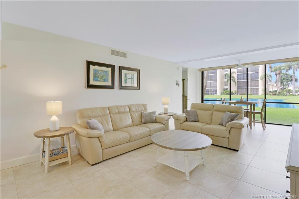 3442 NE Causeway Blvd 103