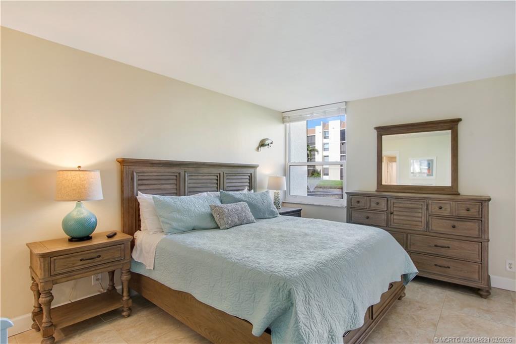 3442 NE Causeway Blvd 103