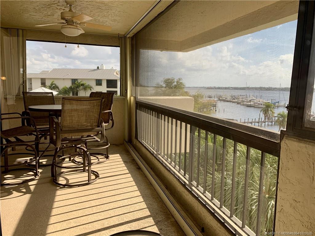 625 NW North River Drive 401