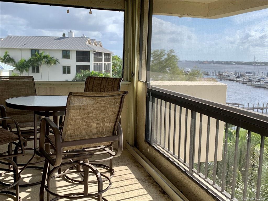 625 NW North River Drive 401