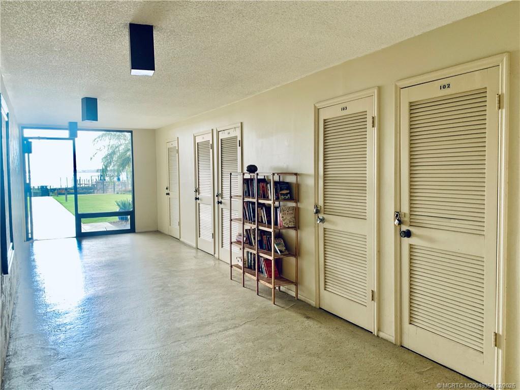 625 NW North River Drive 401