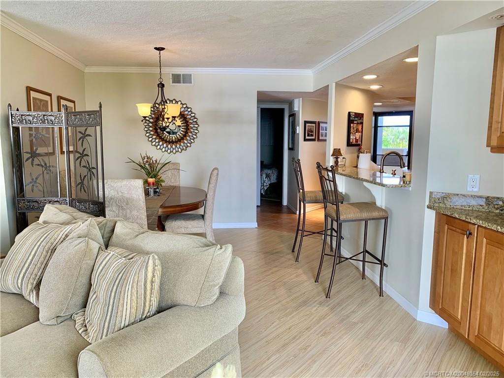 625 NW North River Drive 401