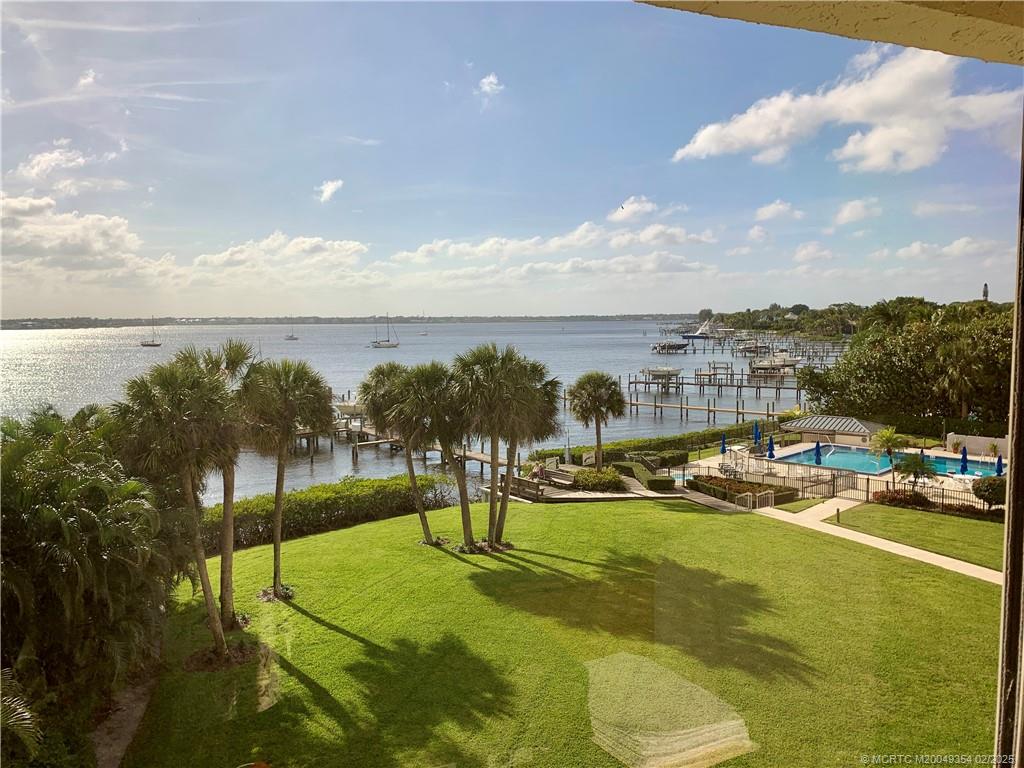 625 NW North River Drive 401