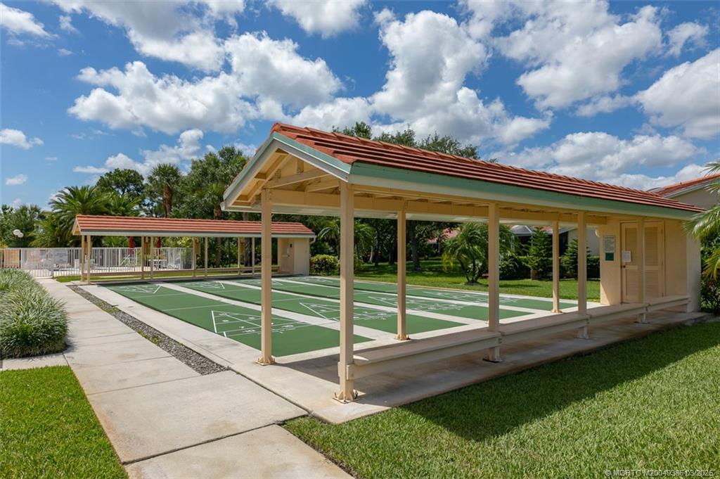 3759 SW Whispering Sound Drive