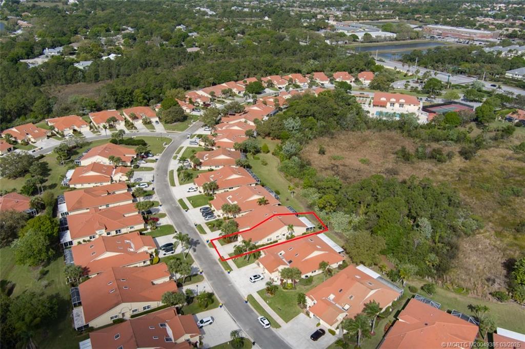 3759 SW Whispering Sound Drive