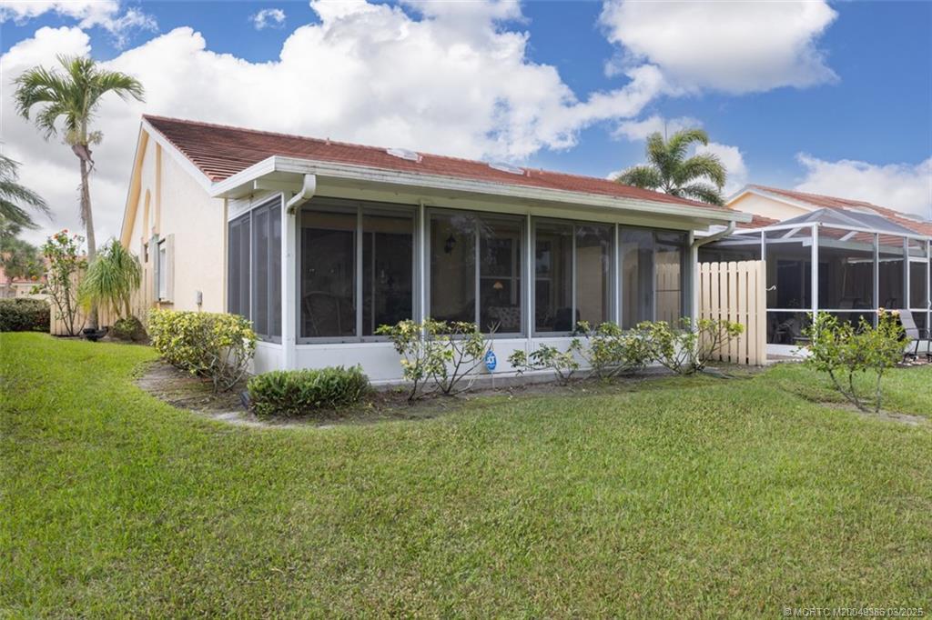 3759 SW Whispering Sound Drive