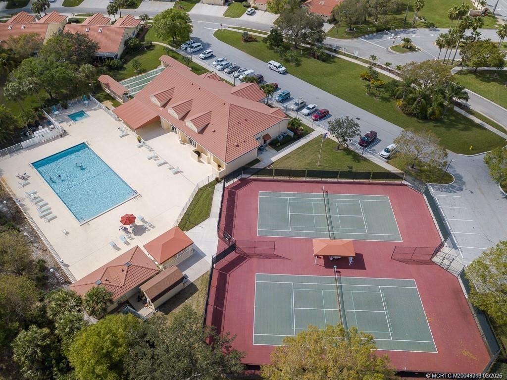 3759 SW Whispering Sound Drive