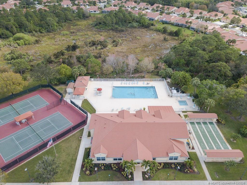 3759 SW Whispering Sound Drive