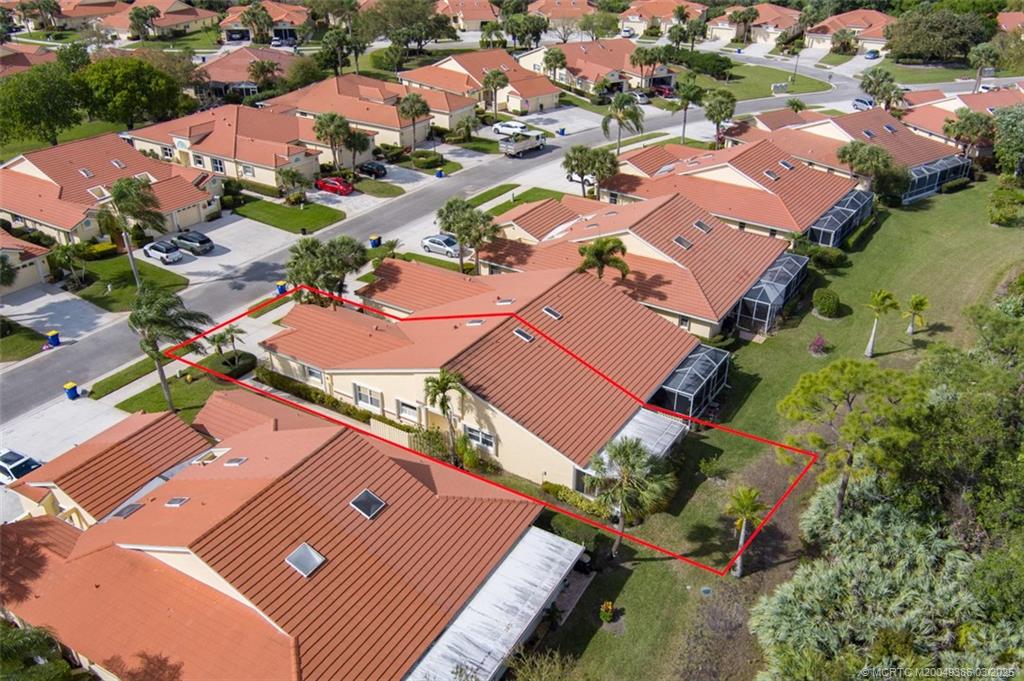 3759 SW Whispering Sound Drive