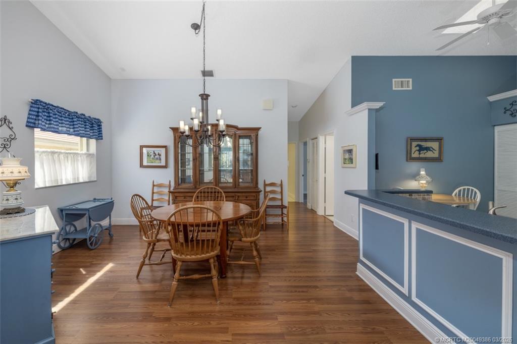 3759 SW Whispering Sound Drive