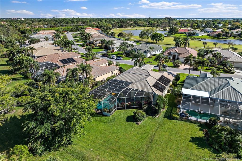 2213 SE Montrose Lane