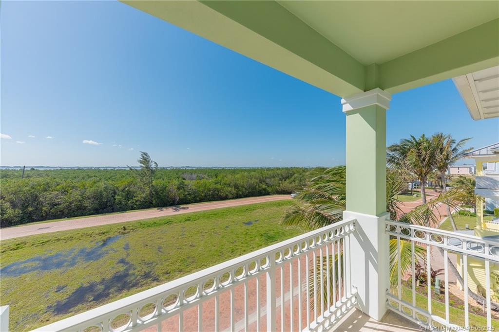 5032 Watersong Way