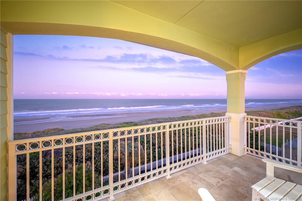 5032 Watersong Way