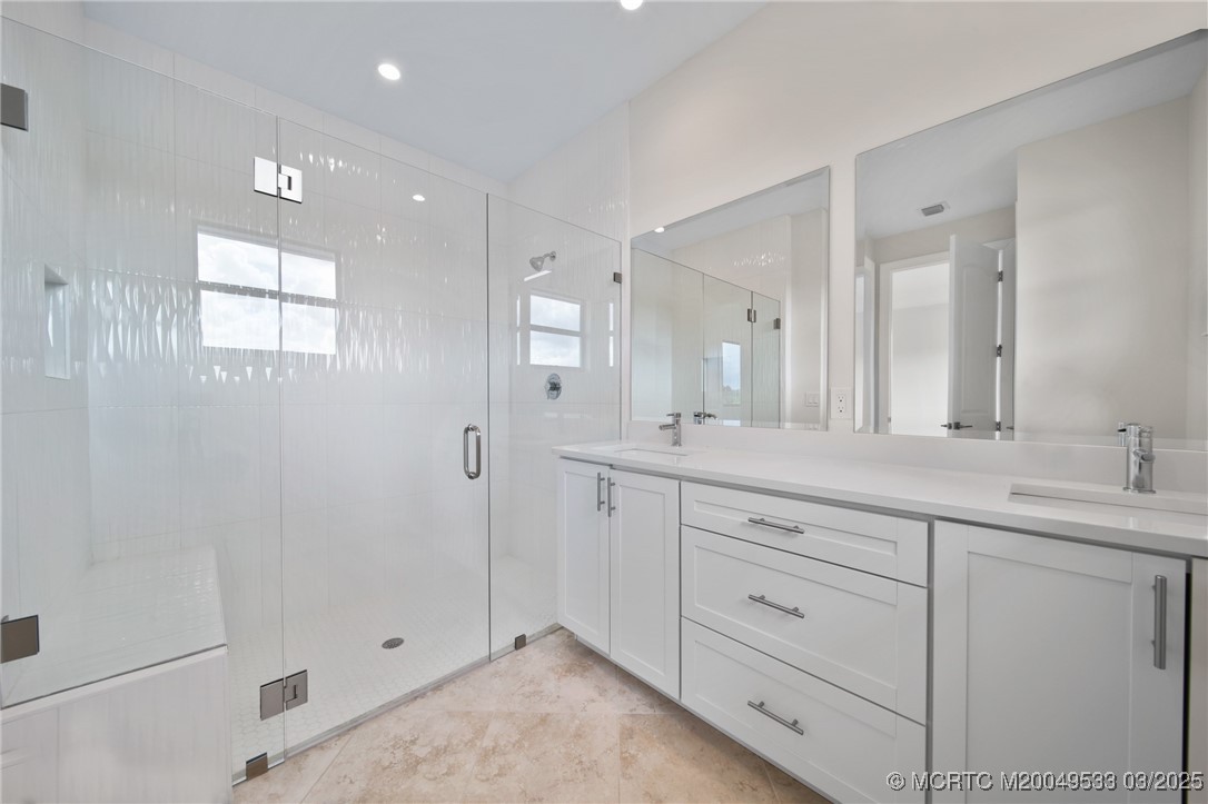 3655 Magnolia Ridge Lane