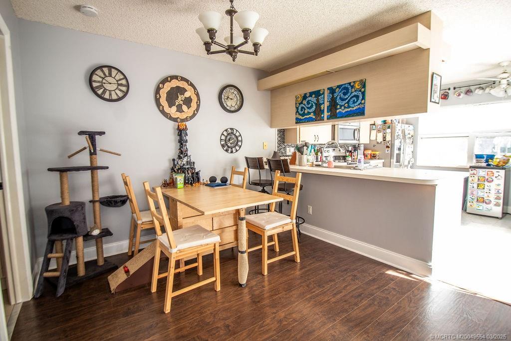 2837 SW Lakemont Place