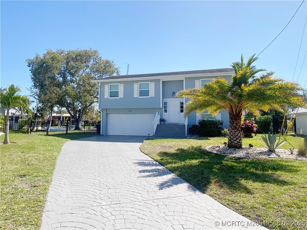 1606 SW Egret Way