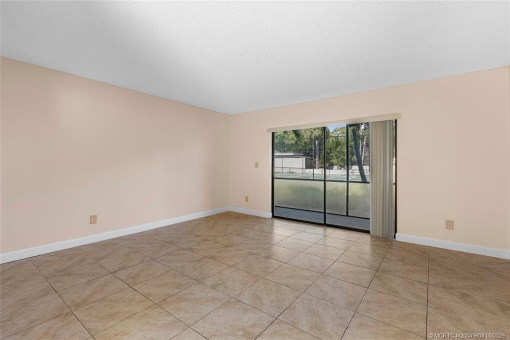 800 NW Fork Road 5-3