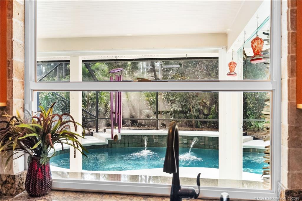 648 SE Pin Oak Terrace