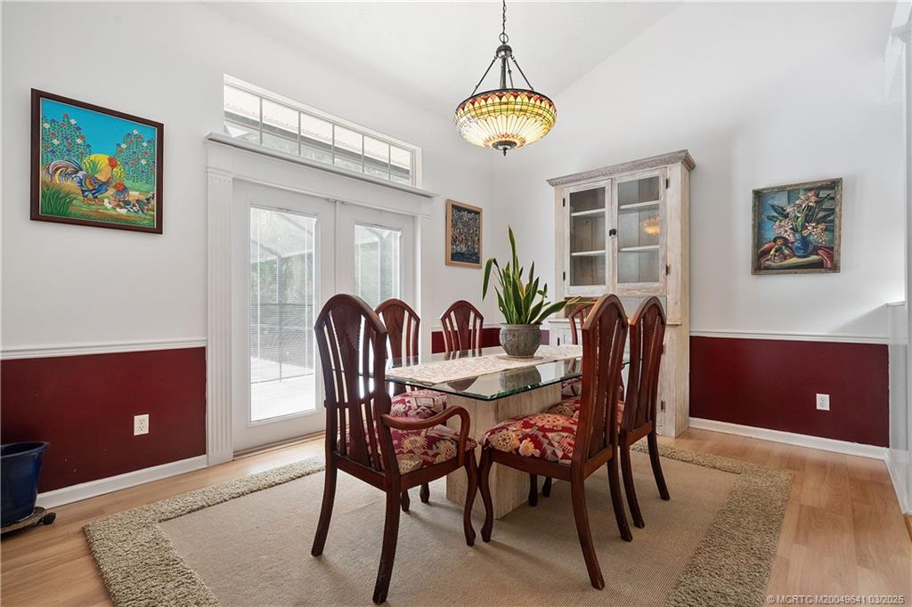 648 SE Pin Oak Terrace