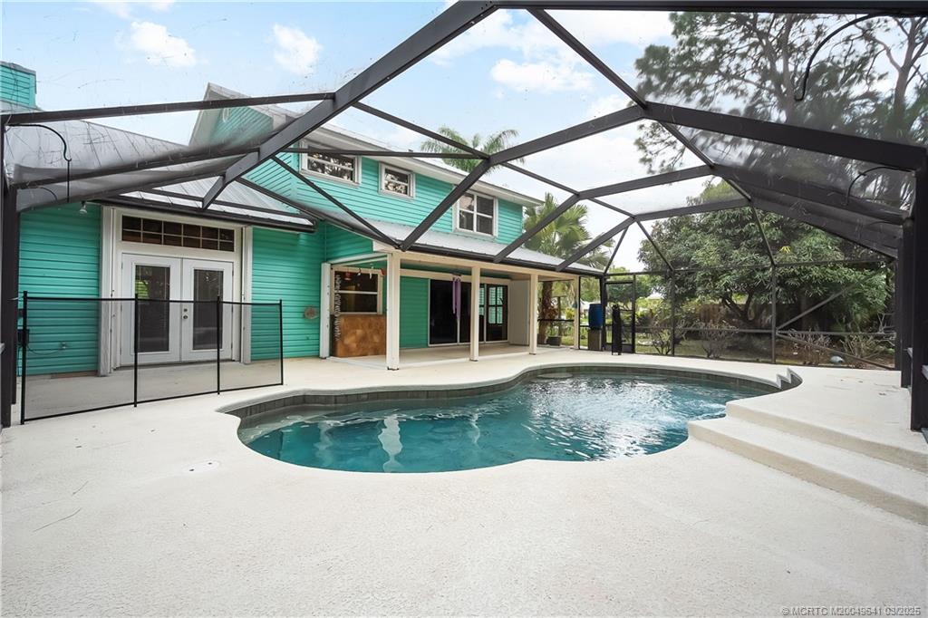 648 SE Pin Oak Terrace