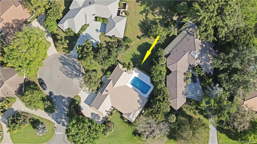 5701 SE Winged Foot Drive